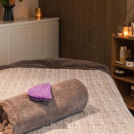 Hotel Peppers Silo Launceston Exteriér fotografie Massage table