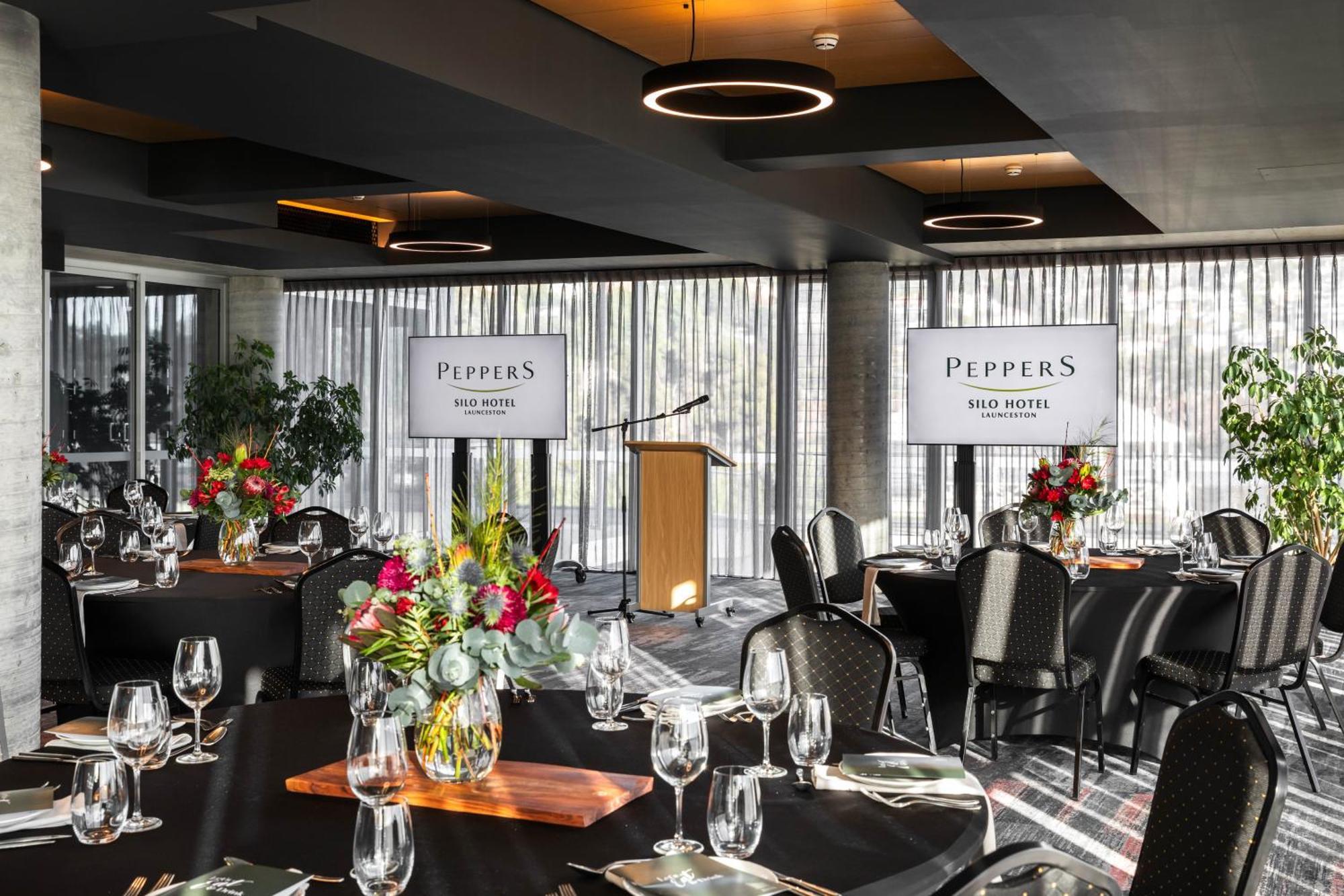 Hotel Peppers Silo Launceston Exteriér fotografie The Boardroom at Peppers Silo Hotel