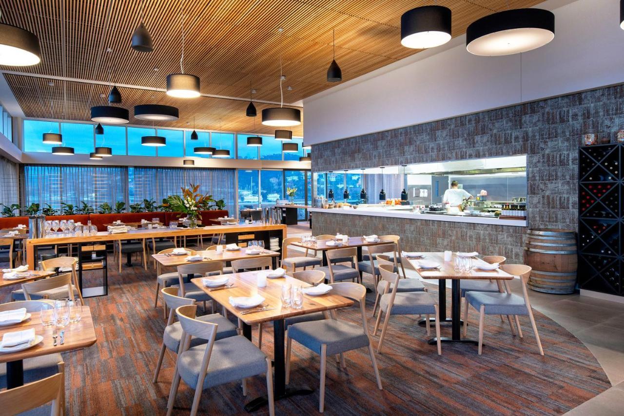 Hotel Peppers Silo Launceston Exteriér fotografie The interior of the restaurant